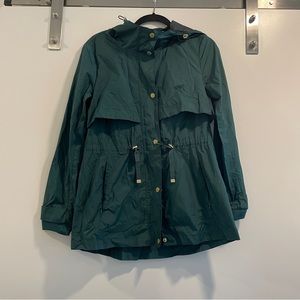 COLE HAAN Green Packable Hooded Rain Jacket Size S